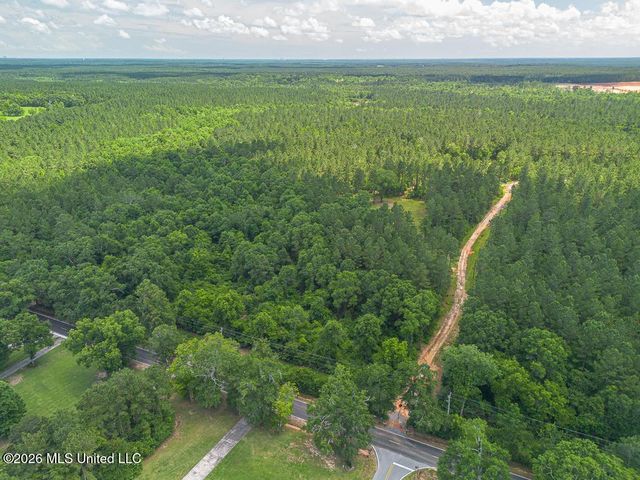 Blackwell Farm Road, Saucier, MS 39574