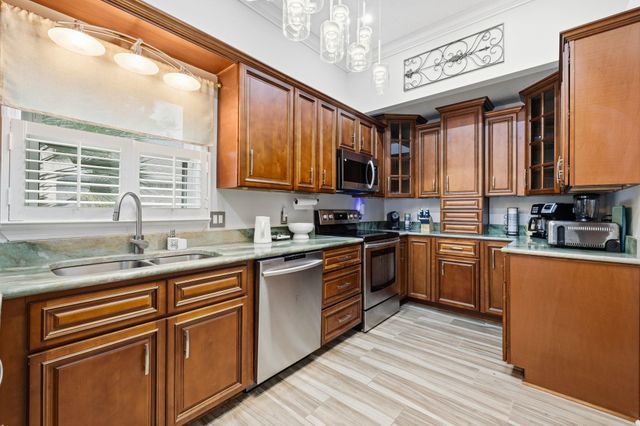 950 Cayman Ct., Myrtle Beach, SC 29577