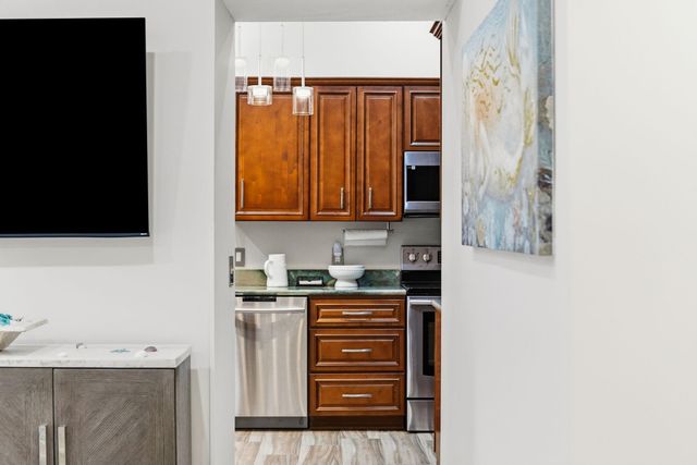 950 Cayman Ct., Myrtle Beach, SC 29577