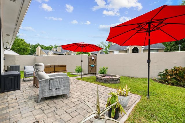 950 Cayman Ct., Myrtle Beach, SC 29577
