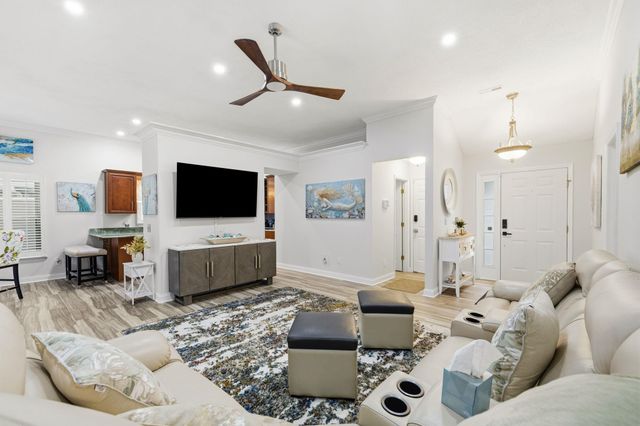 950 Cayman Ct., Myrtle Beach, SC 29577