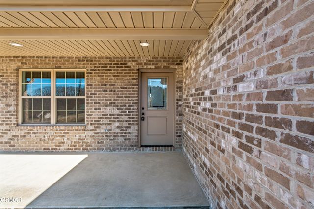 281 Cross Over Rd Road, Sevierville, TN 37876