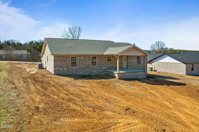 281 Cross Over Rd Road, Sevierville, TN 37876
