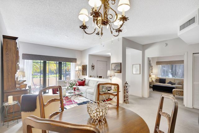 2915 Tuscany Court 102, Palm Beach Gardens, FL 33410