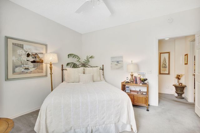 2915 Tuscany Court 102, Palm Beach Gardens, FL 33410