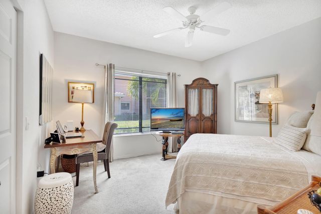 2915 Tuscany Court 102, Palm Beach Gardens, FL 33410