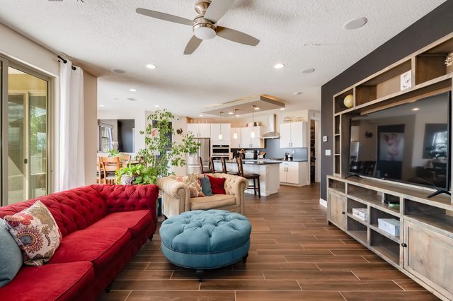 1608 Mammoth Way NW, Albuquerque, NM 87120