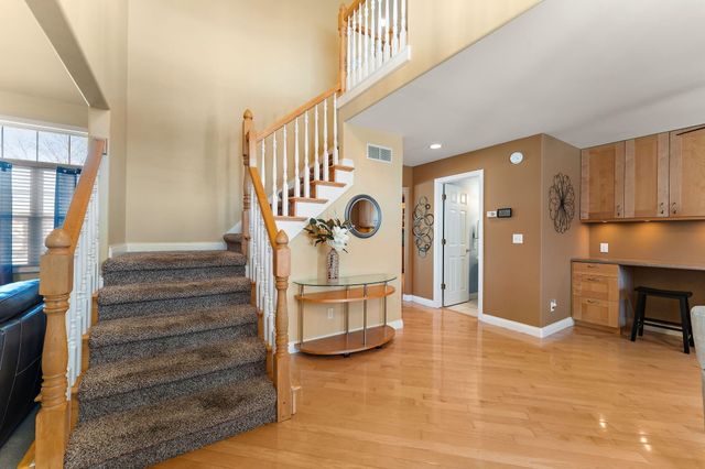 3204 Clairborne Crossing, Valparaiso, IN 46385