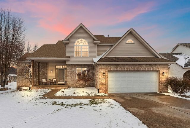 3204 Clairborne Crossing, Valparaiso, IN 46385
