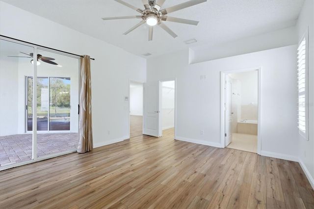 8876 HUNTINGTON POINTE DRIVE, Sarasota, FL 34238