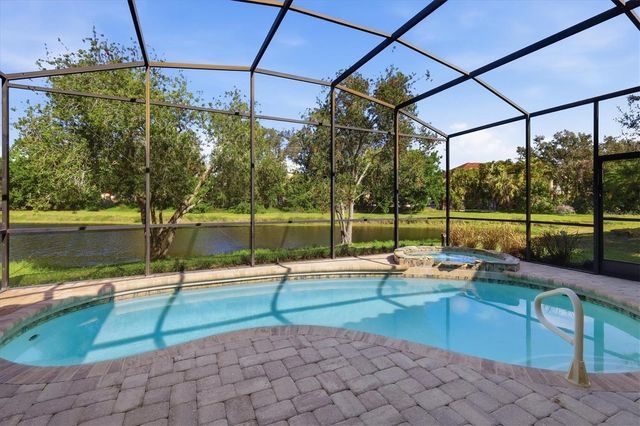8876 HUNTINGTON POINTE DRIVE, Sarasota, FL 34238