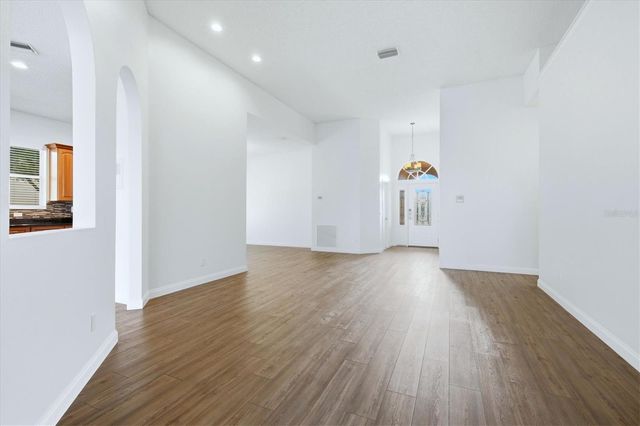 8876 HUNTINGTON POINTE DRIVE, Sarasota, FL 34238