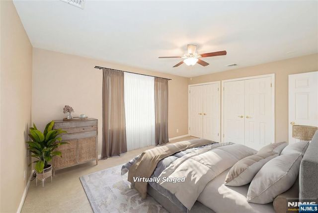 520 Hamilton Avenue, Hasbrouck Heights, NJ 07604