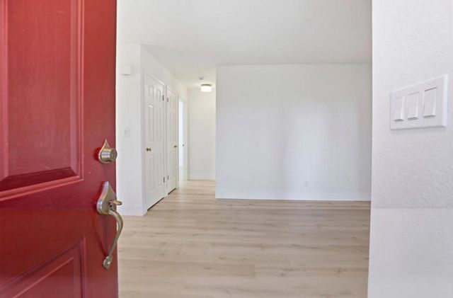 1555 Hecker Pass Road H102, Gilroy, CA 95020