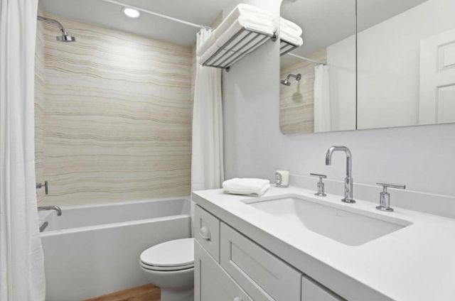 1555 Hecker Pass Road H102, Gilroy, CA 95020