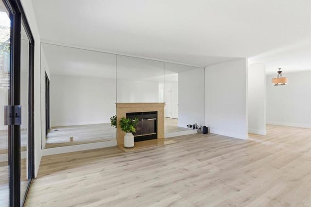 1555 Hecker Pass Road H102, Gilroy, CA 95020