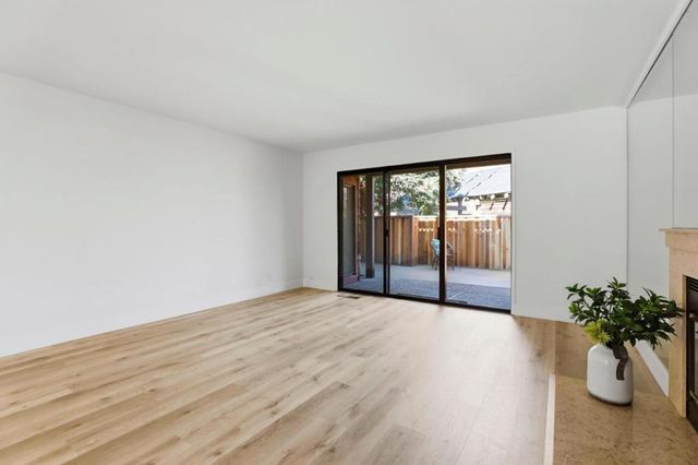 1555 Hecker Pass Road H102, Gilroy, CA 95020