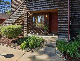 1555 Hecker Pass Road H102, Gilroy, CA 95020