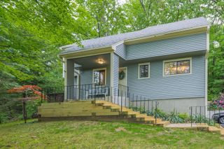 11 Wood Duck Lane 11, Simsbury, CT 06081