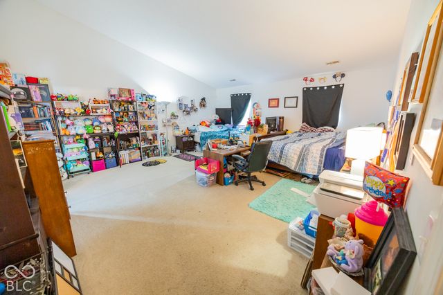 608 Rocky Meadow Drive, Greenwood, IN 46143