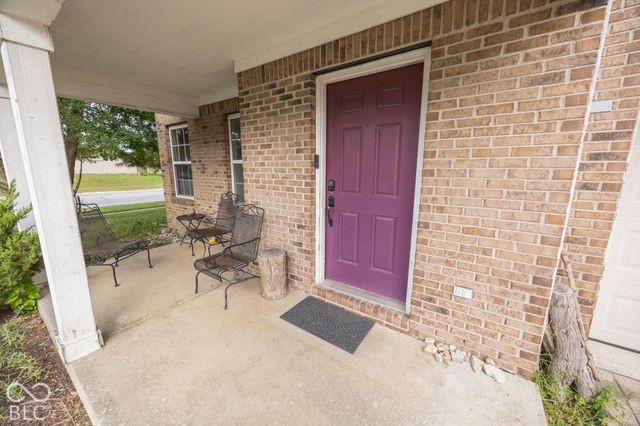 608 Rocky Meadow Drive, Greenwood, IN 46143