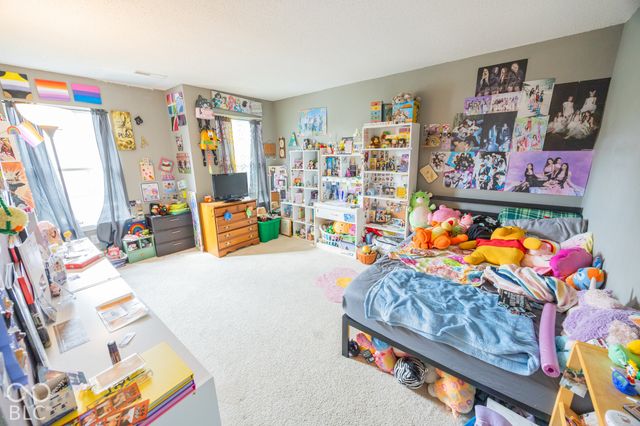 608 Rocky Meadow Drive, Greenwood, IN 46143