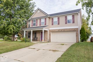 608 Rocky Meadow Drive, Greenwood, IN 46143