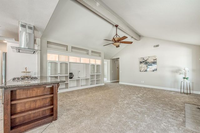 5358 W Clinton Avenue, Fresno, CA 93722