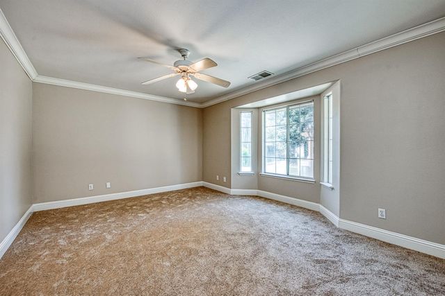 5358 W Clinton Avenue, Fresno, CA 93722