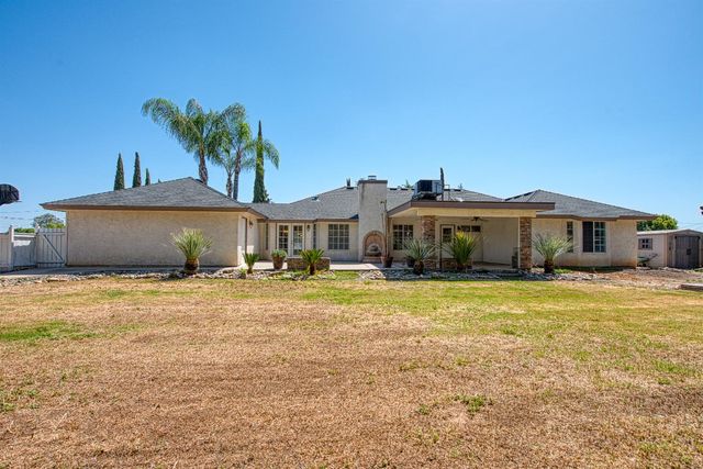 5358 W Clinton Avenue, Fresno, CA 93722