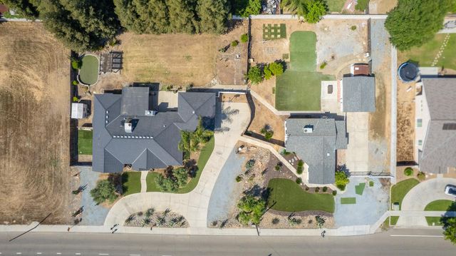 5358 W Clinton Avenue, Fresno, CA 93722