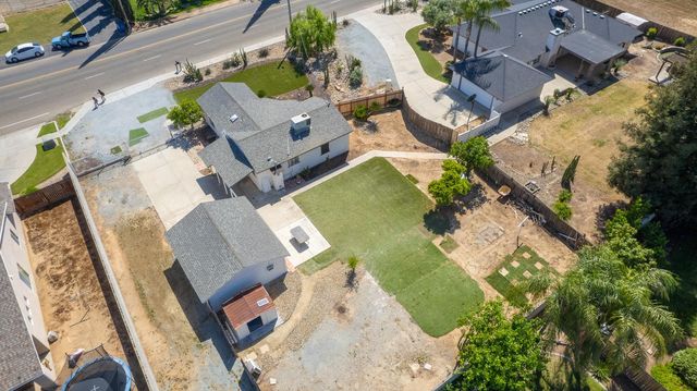5358 W Clinton Avenue, Fresno, CA 93722