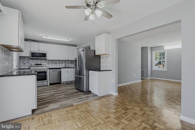214 PENDER PL, Rockville, MD 20850