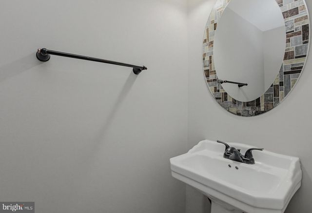 214 PENDER PL, Rockville, MD 20850