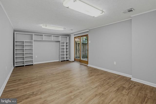 214 PENDER PL, Rockville, MD 20850