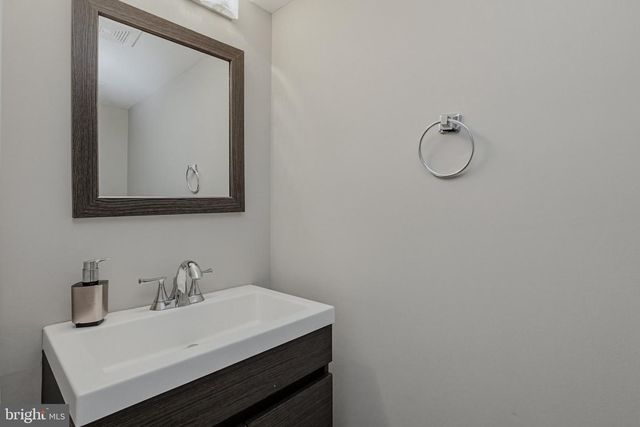 214 PENDER PL, Rockville, MD 20850