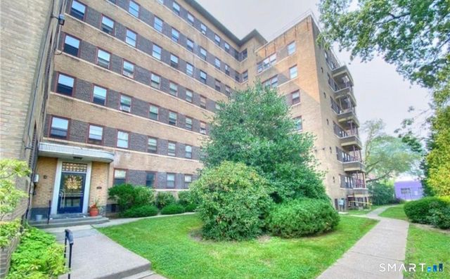 230 Farmington Avenue C5, Hartford, CT 06105