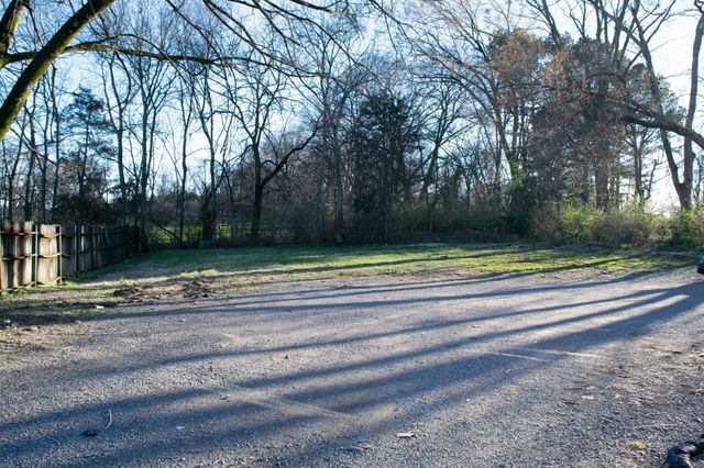 410A Ewing Drive, Nashville, TN 37207