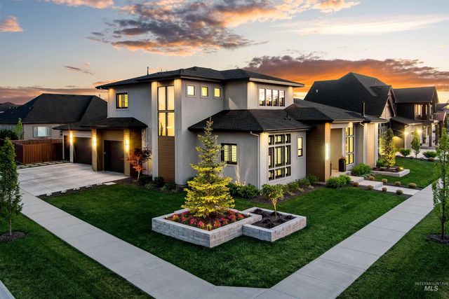 5077 W Oakford Ct, Meridian, ID 83646