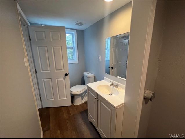 439 29th, Tuscaloosa, AL 35401