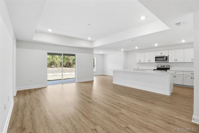 3583 W Wilhelm Street, Dunnellon, FL 34433