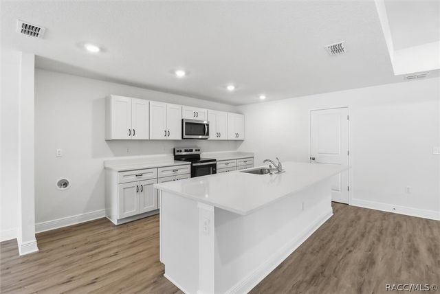 3583 W Wilhelm Street, Dunnellon, FL 34433