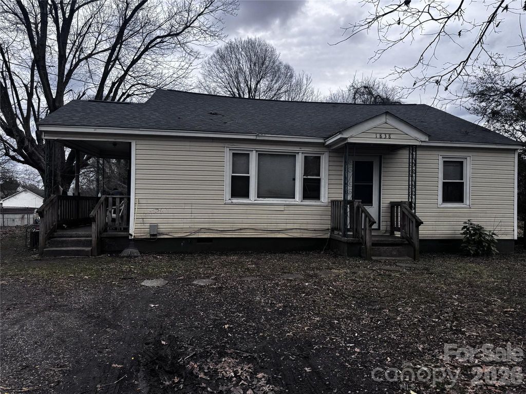 1838 Gay Street, Statesville, NC 28625
