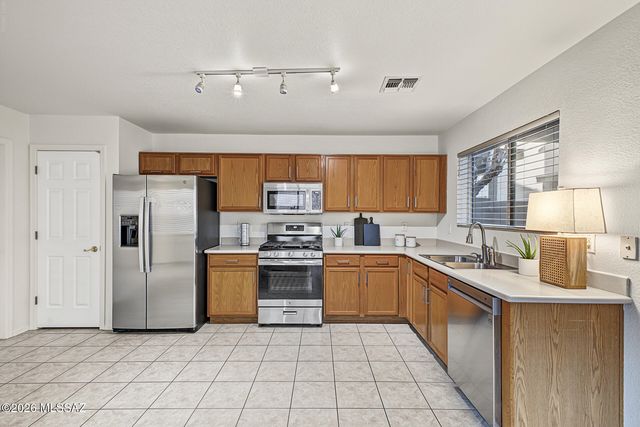 4182 E Boulder Springs Way, Tucson, AZ 85712