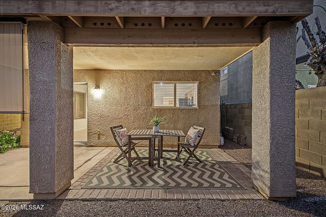 4182 E Boulder Springs Way, Tucson, AZ 85712