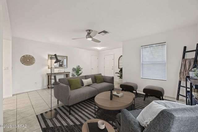 4182 E Boulder Springs Way, Tucson, AZ 85712