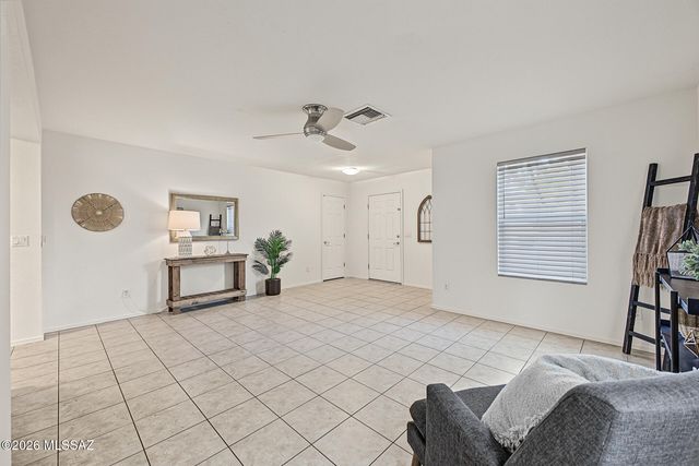 4182 E Boulder Springs Way, Tucson, AZ 85712