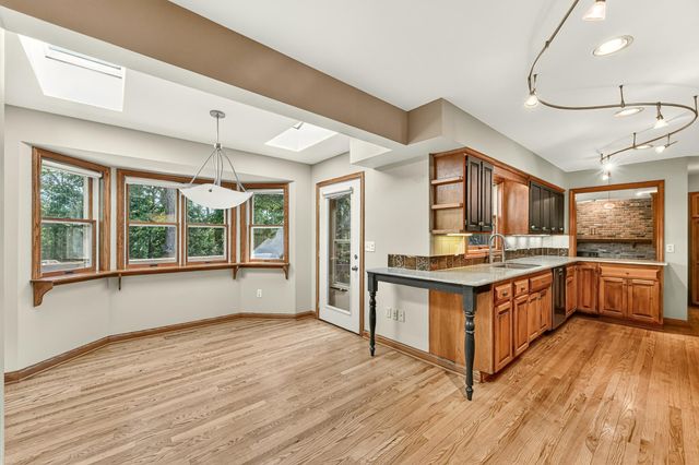 1408 Woodland Drive SW, Rochester, MN 55902