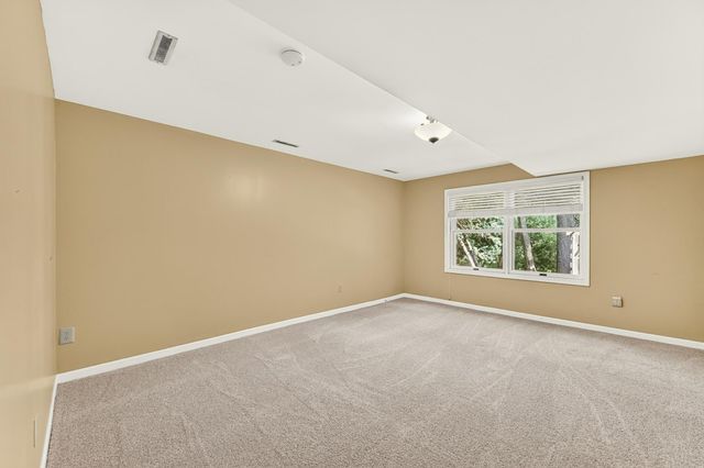 1408 Woodland Drive SW, Rochester, MN 55902