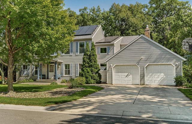 1408 Woodland Drive SW, Rochester, MN 55902